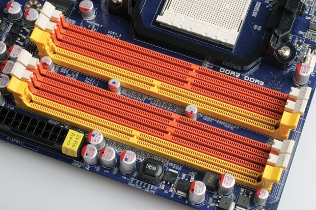 Motherboard Komputer