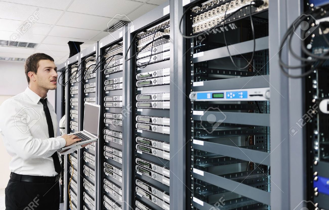 Inilah Tugas dan Tanggung Jawab Admin Server yang Perlu Anda Ketahui Tugas Admin Server